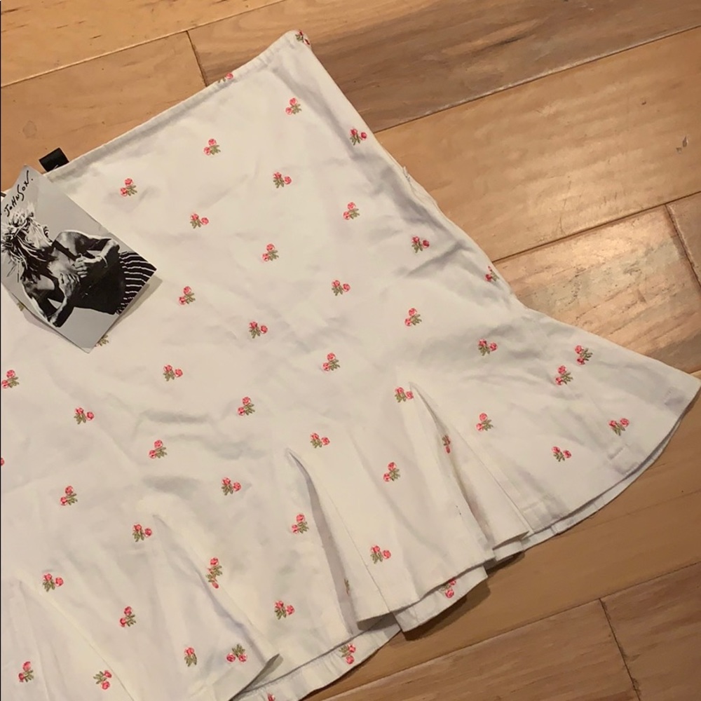 Early 2000s Flower Skirt by Betsey Johnson